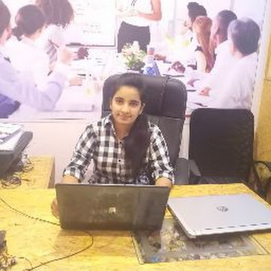 Dezine Dreams 4 Creations Founder